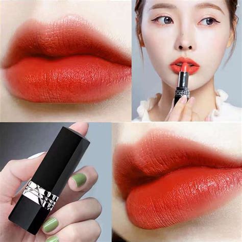 rouge dior longue tenue.